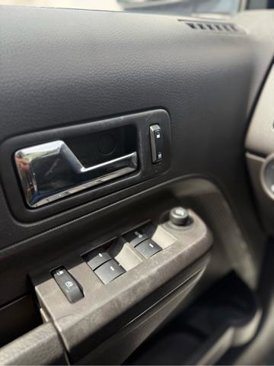 Used 2010 Ford Edge SEL image 17