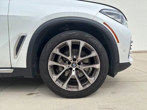 Used 2022 BMW X5 xDrive40i image 34