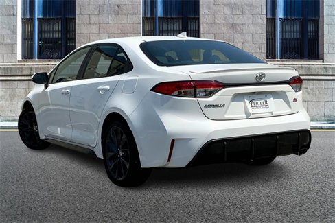 Used 2024 Toyota Corolla SE image 11