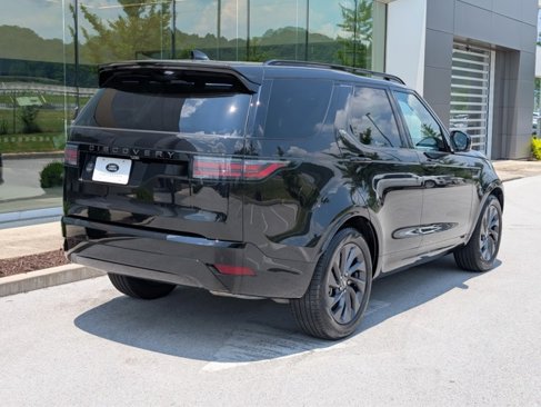 Certified 2024 Land Rover Discovery Dynamic SE image 8