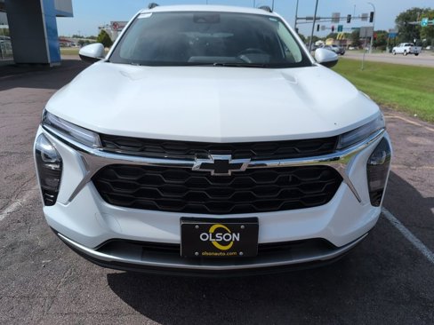 New 2025 Chevrolet Trax LT w/ LT Convenience Package image 9