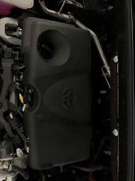 Used 2023 Toyota Venza LE image 23