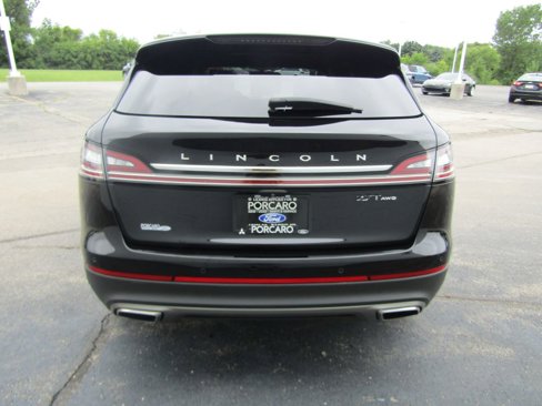 Used 2019 Lincoln Nautilus Reserve image 6