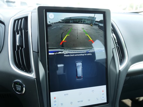Used 2024 Ford Edge Titanium image 22