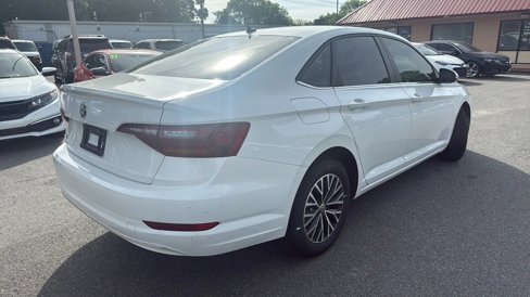 Used 2019 Volkswagen Jetta SE w/ Cold Weather Package image 6