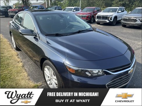 Used 2018 Chevrolet Malibu LT image 1