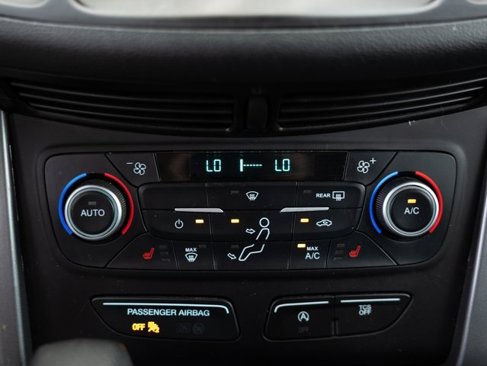 Used 2018 Ford Escape SE w/ SE Sync 3 Package image 19