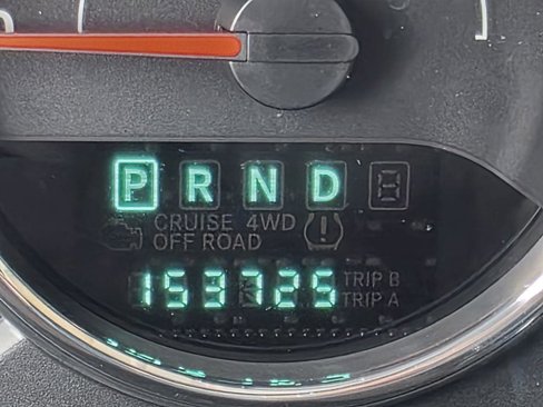 Used 2012 Jeep Wrangler Unlimited Sahara image 32