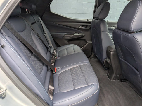Used 2022 Chevrolet Bolt EUV LT w/ Convenience Package image 10