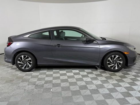 Used 2016 Honda Civic LX image 9