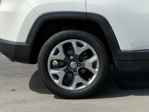 Used 2021 Jeep Compass Limited w/ Sun and Sound Group image 41