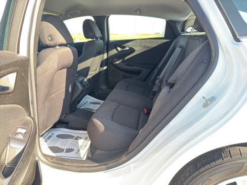 Used 2023 Chevrolet Malibu LT image 18