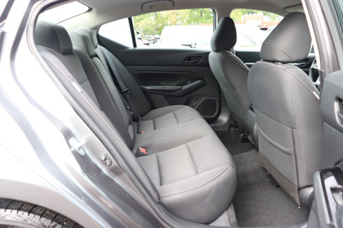 Used 2023 Nissan Altima 2.5 SV image 13