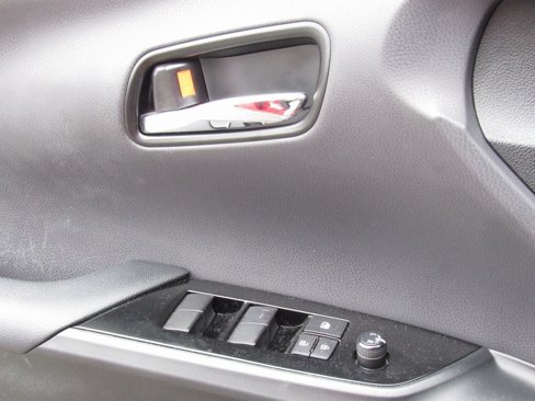 Used 2021 Toyota Prius XLE w/ Advanced Technology Package image 32
