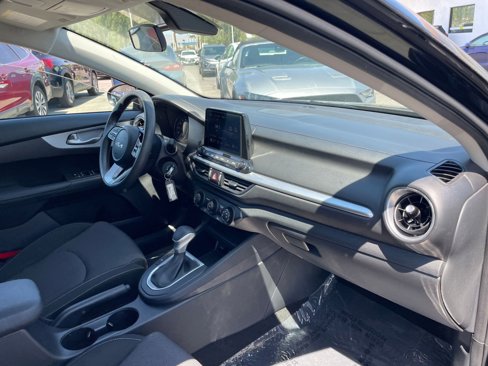 Used 2024 Kia Forte LXS image 35