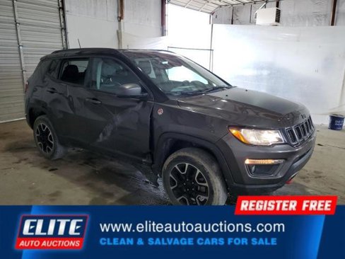 Used 2021 Jeep Compass Trailhawk image 7