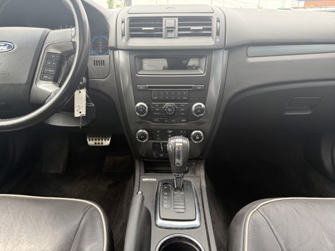 Used 2012 Ford Fusion SEL image 23