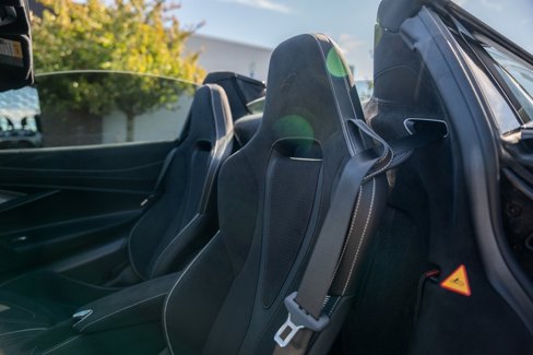 Used 2024 McLaren 750S Spider image 33