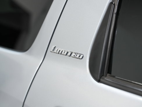 Used 2015 Toyota Sequoia Limited image 15