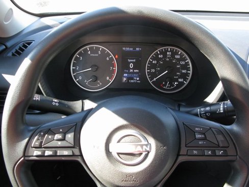 Used 2024 Nissan Sentra S image 12