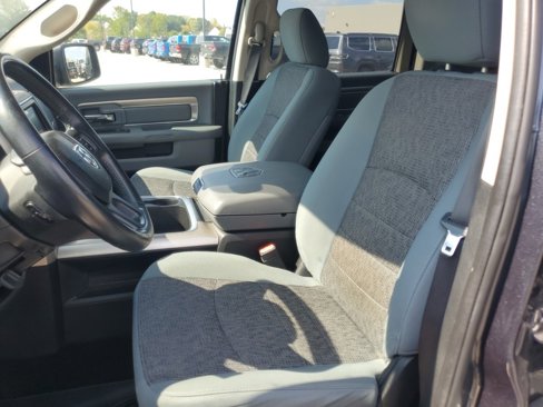 Used 2017 RAM 1500 Big Horn image 26