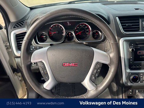 Used 2015 GMC Acadia SLT image 16