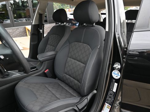 Used 2020 Kia Niro LX image 19