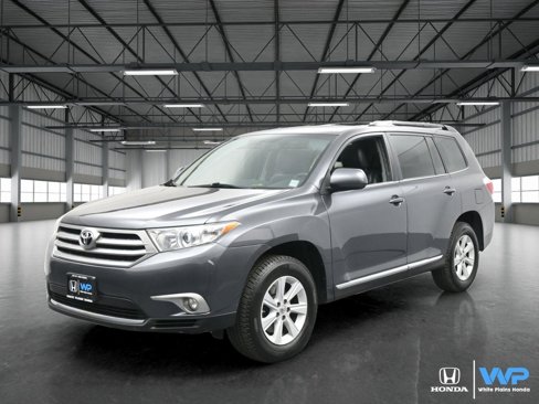 Used 2013 Toyota Highlander 4WD image 1