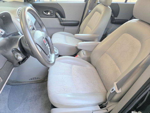 Used 2005 Saturn Vue 2WD V6 w/ Comfort Pkg image 39