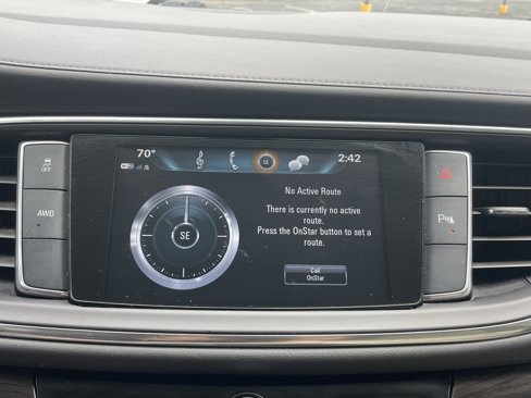Used 2019 Buick Enclave Essence image 40