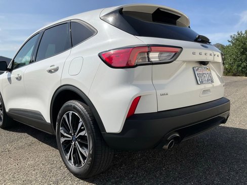 Certified 2022 Ford Escape SE w/ SE Sport Appearance Package image 81