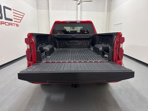 Used 2020 Chevrolet Silverado 1500 Custom w/ Custom Value Package image 17