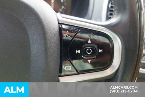Used 2016 Volvo XC90 T6 Momentum w/ Momentum Plus Package image 11