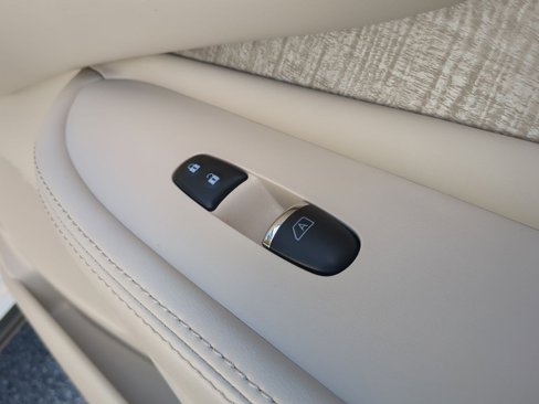 Used 2019 Nissan Murano SL image 41