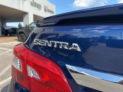 Used 2019 Nissan Sentra SR image 41