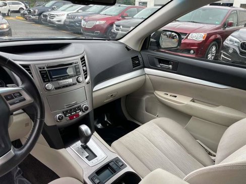 Used 2013 Subaru Outback 2.5i Premium w/ All-Weather Pkg image 21