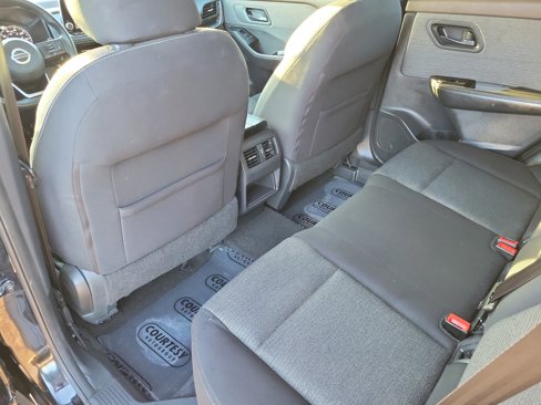 Certified 2021 Nissan Rogue S image 13