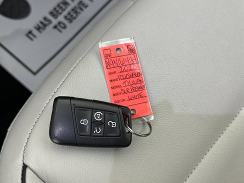 Used 2020 Volkswagen Tiguan SEL Premium R-Line w/ 3rd Row Seat Package image 33