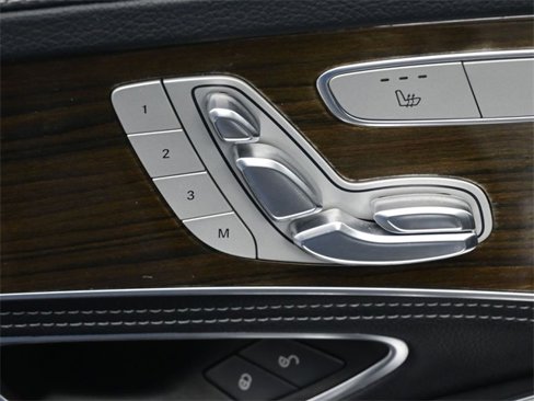 Used 2015 Mercedes-Benz C 300 4MATIC Sedan image 20