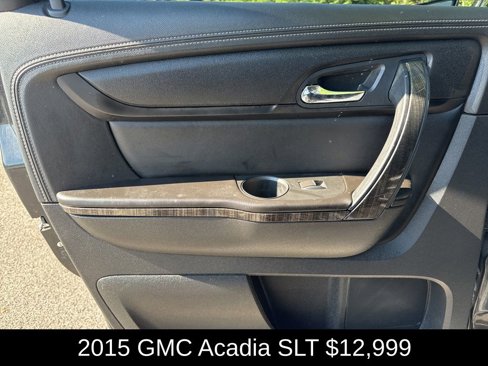 Used 2015 GMC Acadia SLT image 16
