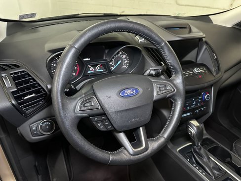 Used 2018 Ford Escape SEL image 26