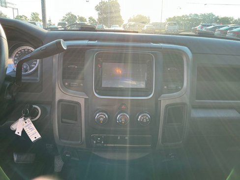 Used 2013 RAM 1500 Express image 18