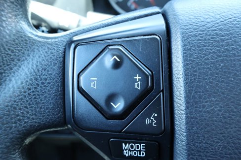 Used 2020 Toyota Tacoma SR image 12