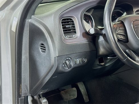 Used 2023 Dodge Charger SXT image 8
