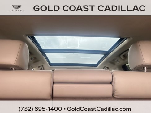 Used 2012 Cadillac SRX Luxury image 10