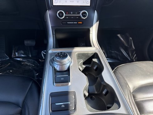 Used 2022 Ford Edge SEL image 24