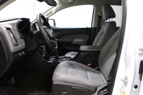 Used 2017 Chevrolet Colorado W/T w/ WT Convenience Package image 3