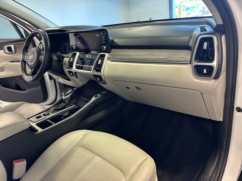 Used 2021 Kia Sorento EX w/ EX AWD X-Line Package image 44