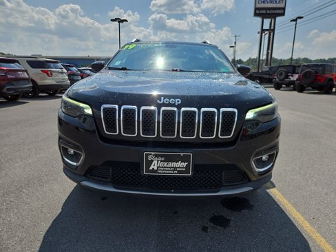 Used 2019 Jeep Cherokee Limited image 9