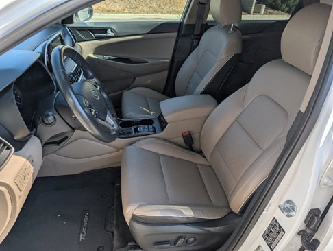 Used 2021 Hyundai Tucson Limited image 2